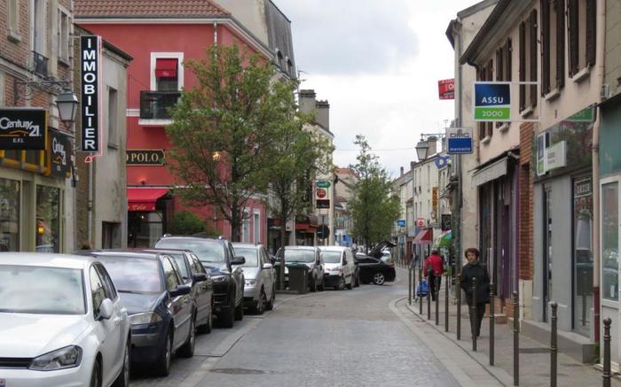 rue pierre brossolette noisy le grand