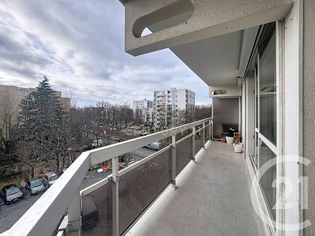 Appartement F3 à vendre - 3 pièces - 72.64 m2 - NOISY LE GRAND - 93 - ILE-DE-FRANCE - Century 21 E.F.I.