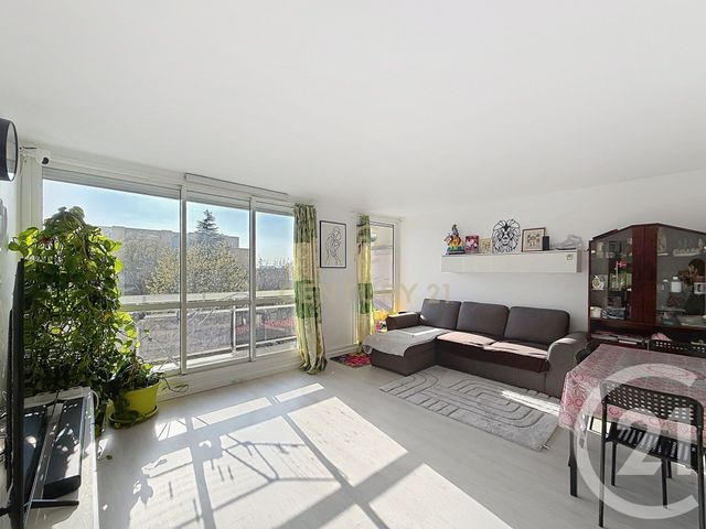 Appartement F3 à vendre - 3 pièces - 72.64 m2 - NOISY LE GRAND - 93 - ILE-DE-FRANCE - Century 21 E.F.I.
