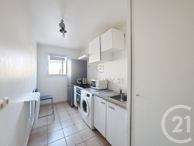 Appartement F2 à vendre - 2 pièces - 48.73 m2 - NOISY LE GRAND - 93 - ILE-DE-FRANCE - Century 21 E.F.I.