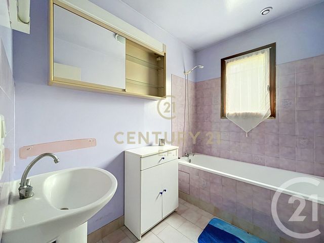 maison à vendre - 7 pièces - 143.09 m2 - NOISY LE GRAND - 93 - ILE-DE-FRANCE - Century 21 E.F.I.