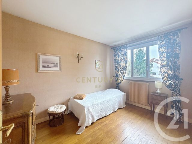 maison à vendre - 6 pièces - 136.85 m2 - NOISY LE GRAND - 93 - ILE-DE-FRANCE - Century 21 E.F.I.