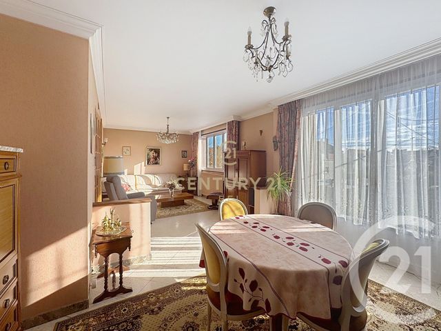 maison - NOISY LE GRAND - 93