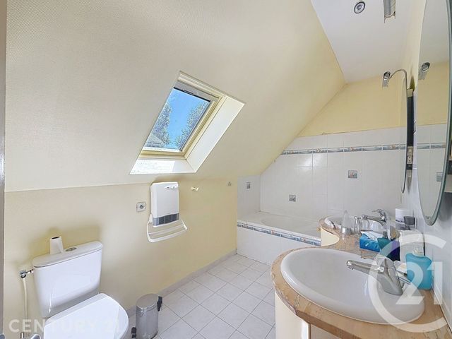 maison à vendre - 5 pièces - 110.51 m2 - NOISY LE GRAND - 93 - ILE-DE-FRANCE - Century 21 E.F.I.