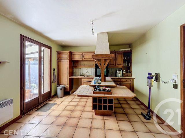 maison à vendre - 5 pièces - 110.51 m2 - NOISY LE GRAND - 93 - ILE-DE-FRANCE - Century 21 E.F.I.