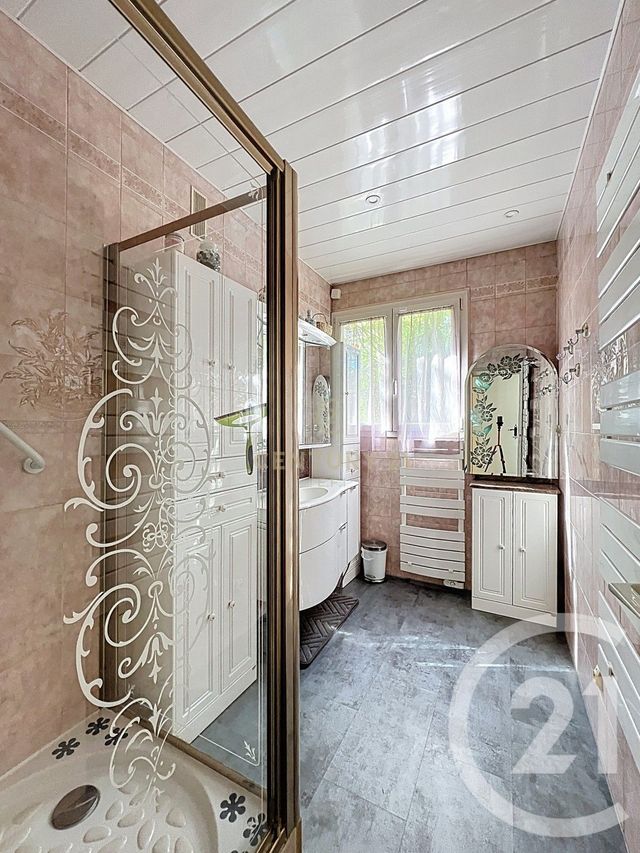 maison à vendre - 5 pièces - 115.0 m2 - NOISY LE GRAND - 93 - ILE-DE-FRANCE - Century 21 E.F.I.