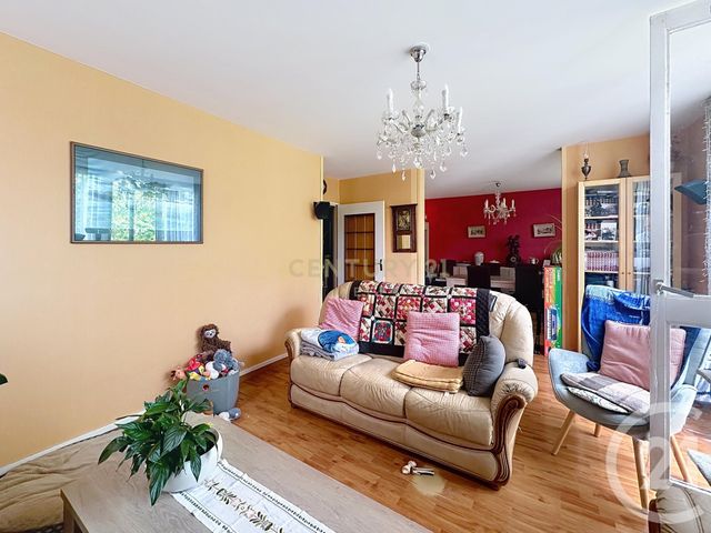 Appartement F5 à vendre - 5 pièces - 96.73 m2 - NOISY LE GRAND - 93 - ILE-DE-FRANCE - Century 21 E.F.I.