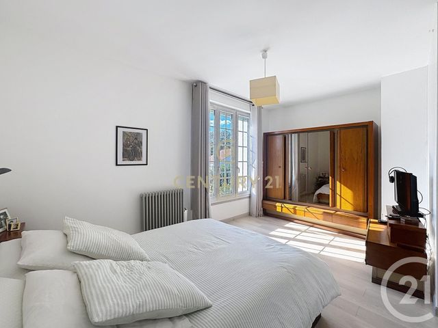 maison à vendre - 7 pièces - 172.05 m2 - LE PLESSIS TREVISE - 94 - ILE-DE-FRANCE - Century 21 E.F.I.