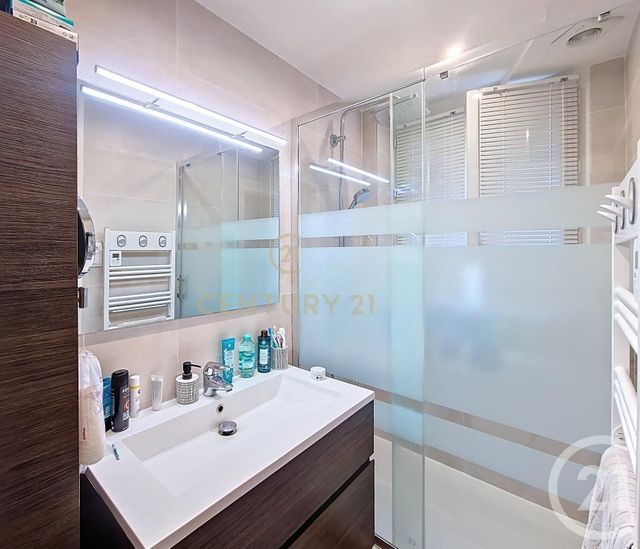 Appartement F5 à vendre - 5 pièces - 86.0 m2 - BRY SUR MARNE - 94 - ILE-DE-FRANCE - Century 21 E.F.I.