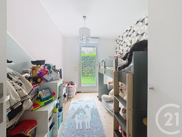 Appartement F4 à vendre - 4 pièces - 79.35 m2 - NOISY LE GRAND - 93 - ILE-DE-FRANCE - Century 21 E.F.I.