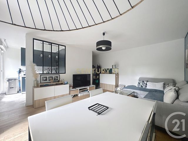 Appartement F4 à vendre - 4 pièces - 79.35 m2 - NOISY LE GRAND - 93 - ILE-DE-FRANCE - Century 21 E.F.I.