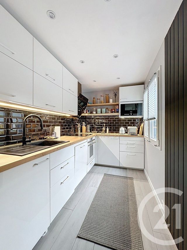 maison à vendre - 5 pièces - 98.0 m2 - NOISY LE GRAND - 93 - ILE-DE-FRANCE - Century 21 E.F.I.