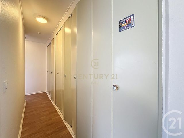 Appartement F4 à vendre - 4 pièces - 80.87 m2 - NOISY LE GRAND - 93 - ILE-DE-FRANCE - Century 21 E.F.I.