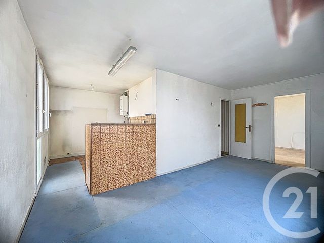 Appartement F4 à vendre - 4 pièces - 64.27 m2 - NOISY LE GRAND - 93 - ILE-DE-FRANCE - Century 21 E.F.I.