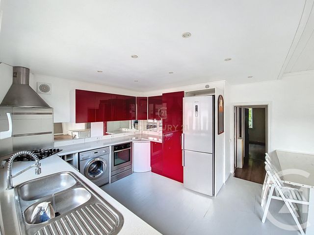 Appartement F5 à louer - 5 pièces - 93.02 m2 - NOGENT SUR MARNE - 94 - ILE-DE-FRANCE - Century 21 E.F.I.