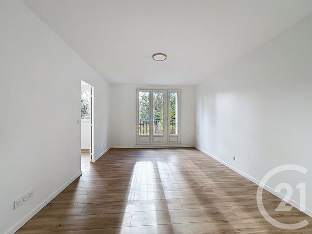 Afficher la photo en grand Appartement F4 à vendre - 4 pièces - 70.0 m2 - BRY SUR MARNE - 94 - ILE-DE-FRANCE - Century 21 E.F.I.