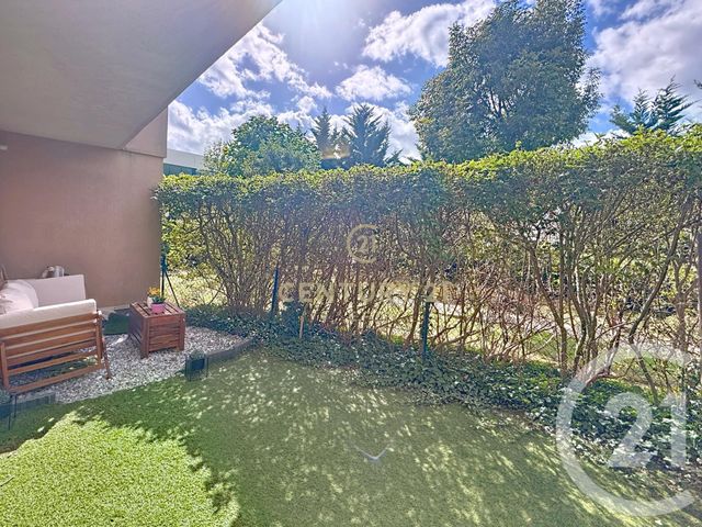 Appartement F3 à vendre - 3 pièces - 61.93 m2 - NOISY LE GRAND - 93 - ILE-DE-FRANCE - Century 21 E.F.I.