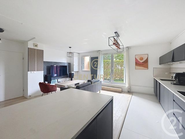 Appartement F3 à vendre - 3 pièces - 61.93 m2 - NOISY LE GRAND - 93 - ILE-DE-FRANCE - Century 21 E.F.I.