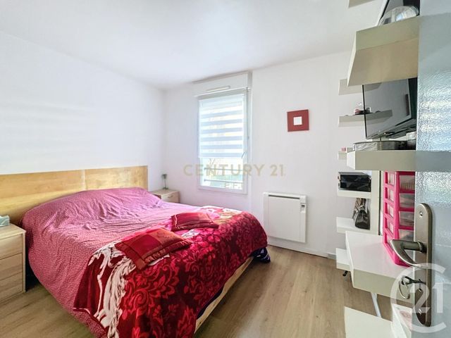 Appartement F3 à vendre - 3 pièces - 59.15 m2 - NOISY LE GRAND - 93 - ILE-DE-FRANCE - Century 21 E.F.I.