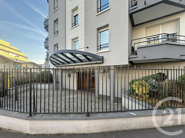 Appartement F3 à vendre - 3 pièces - 59.15 m2 - NOISY LE GRAND - 93 - ILE-DE-FRANCE - Century 21 E.F.I.