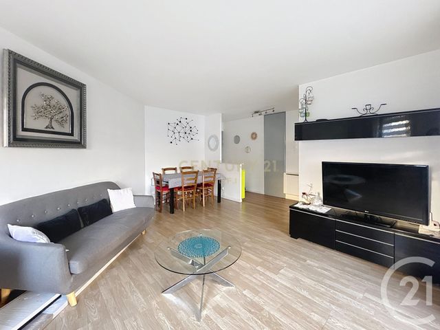Appartement F3 à vendre - 3 pièces - 59.15 m2 - NOISY LE GRAND - 93 - ILE-DE-FRANCE - Century 21 E.F.I.