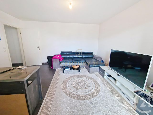 Appartement F3 à vendre - 3 pièces - 55.66 m2 - NOISY LE GRAND - 93 - ILE-DE-FRANCE - Century 21 E.F.I.