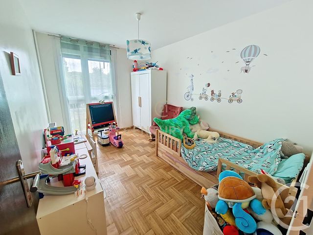 Appartement F4 à vendre - 4 pièces - 77.0 m2 - NOISY LE GRAND - 93 - ILE-DE-FRANCE - Century 21 E.F.I.