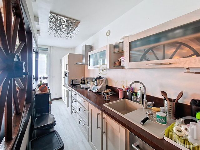 Appartement F4 à vendre - 4 pièces - 77.0 m2 - NOISY LE GRAND - 93 - ILE-DE-FRANCE - Century 21 E.F.I.