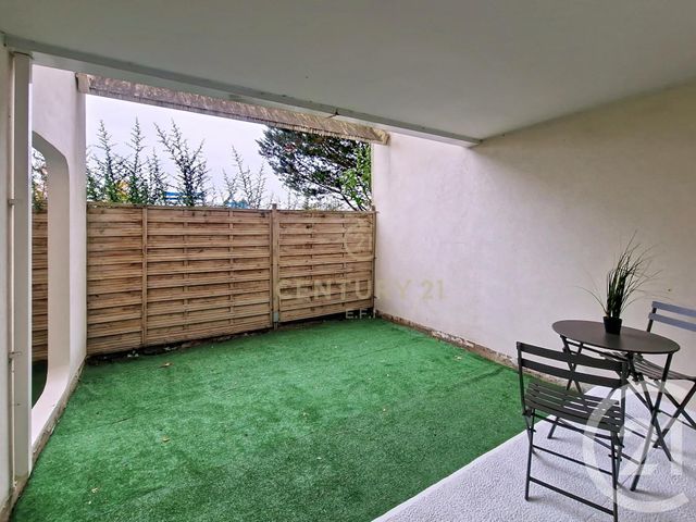 Appartement F2 à vendre - 2 pièces - 56.72 m2 - NOISY LE GRAND - 93 - ILE-DE-FRANCE - Century 21 E.F.I.