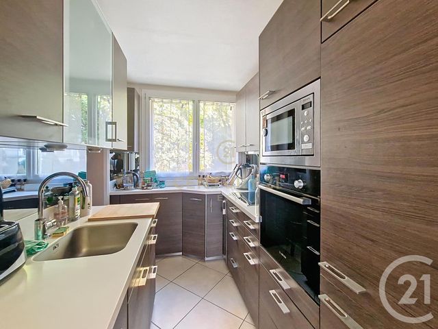 Appartement F3 à vendre - 3 pièces - 59.0 m2 - BRY SUR MARNE - 94 - ILE-DE-FRANCE - Century 21 E.F.I.