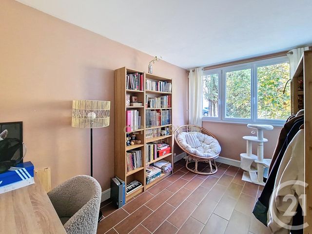 Appartement F3 à vendre - 3 pièces - 59.0 m2 - BRY SUR MARNE - 94 - ILE-DE-FRANCE - Century 21 E.F.I.