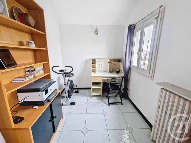 maison à vendre - 6 pièces - 135.0 m2 - NOISY LE GRAND - 93 - ILE-DE-FRANCE - Century 21 E.F.I.