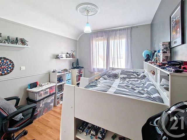 maison à vendre - 5 pièces - 96.0 m2 - NOISY LE GRAND - 93 - ILE-DE-FRANCE - Century 21 E.F.I.