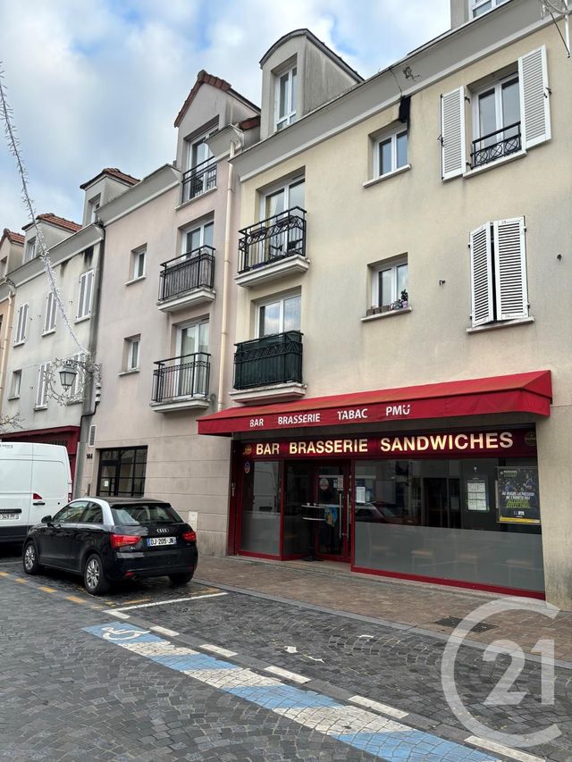 Appartement Studio à louer - 1 pièce - 24.6 m2 - NOISY LE GRAND - 93 - ILE-DE-FRANCE - Century 21 E.F.I.