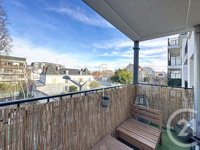 Appartement F2 à vendre - 2 pièces - 41.65 m2 - NOISY LE GRAND - 93 - ILE-DE-FRANCE - Century 21 E.F.I.