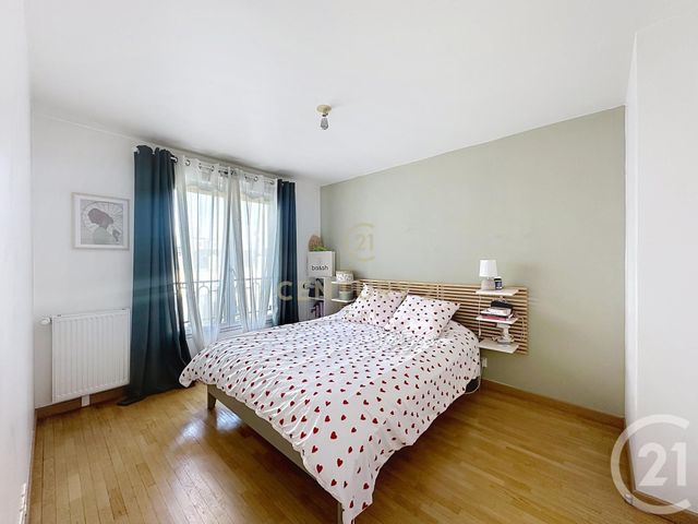 Appartement F2 à vendre - 2 pièces - 41.65 m2 - NOISY LE GRAND - 93 - ILE-DE-FRANCE - Century 21 E.F.I.