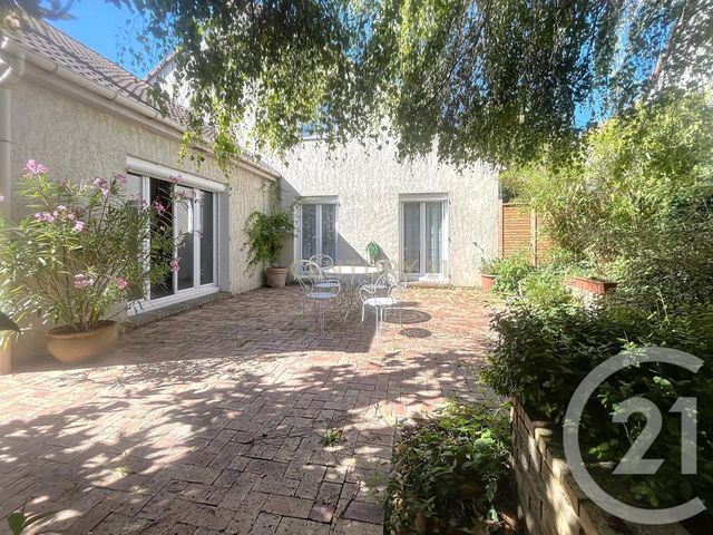 maison à vendre - 5 pièces - 116.56 m2 - NOISY LE GRAND - 93 - ILE-DE-FRANCE - Century 21 E.F.I.