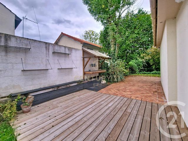 maison à vendre - 7 pièces - 205.0 m2 - NOISY LE GRAND - 93 - ILE-DE-FRANCE - Century 21 E.F.I.