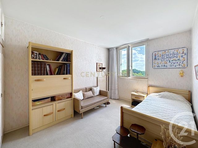 Appartement F3 à vendre - 3 pièces - 70.87 m2 - NOISY LE GRAND - 93 - ILE-DE-FRANCE - Century 21 E.F.I.