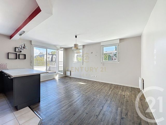 Appartement F3 à vendre - 3 pièces - 63.0 m2 - NOISY LE GRAND - 93 - ILE-DE-FRANCE - Century 21 E.F.I.