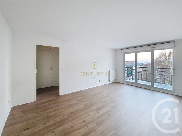 Appartement F2 à louer - 2 pièces - 45.69 m2 - NOISY LE GRAND - 93 - ILE-DE-FRANCE - Century 21 E.F.I.