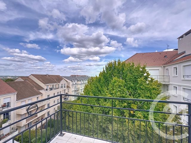 Appartement F2 à louer - 2 pièces - 45.69 m2 - NOISY LE GRAND - 93 - ILE-DE-FRANCE - Century 21 E.F.I.