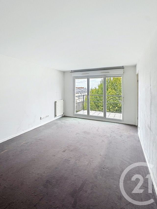 Appartement F2 à louer - 2 pièces - 45.69 m2 - NOISY LE GRAND - 93 - ILE-DE-FRANCE - Century 21 E.F.I.