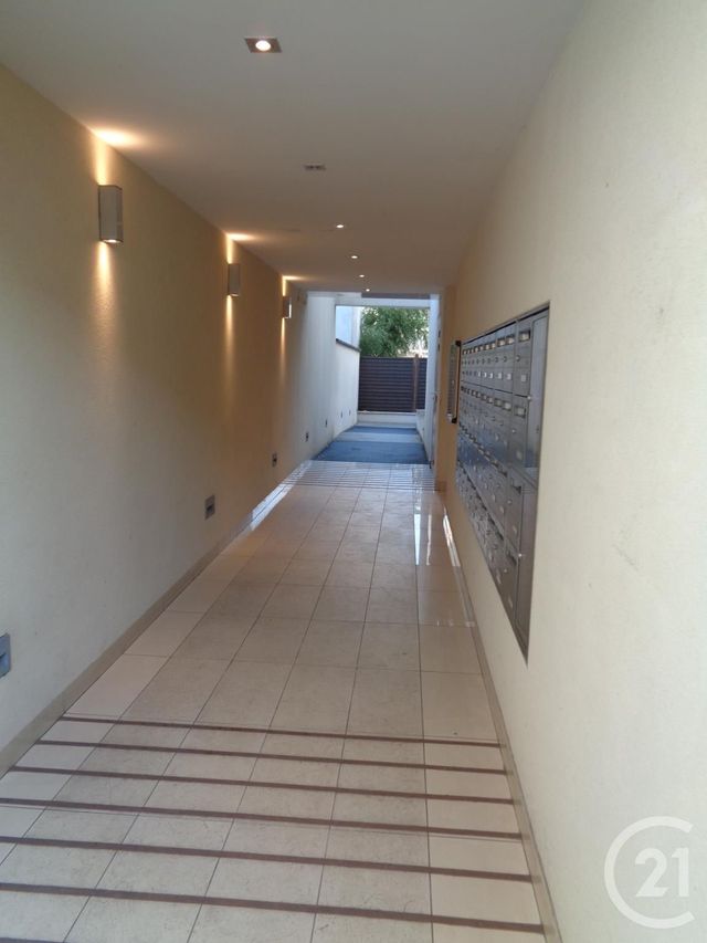 Appartement Studio à louer - 1 pièce - 20.0 m2 - NOGENT SUR MARNE - 94 - ILE-DE-FRANCE - Century 21 E.F.I.