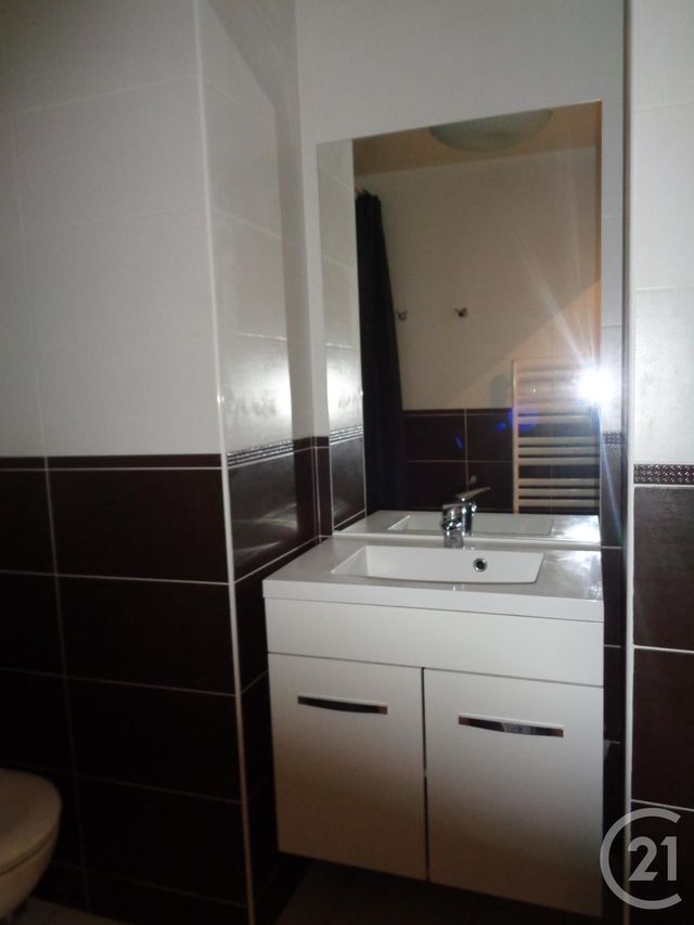 Appartement Studio à louer - 1 pièce - 20.0 m2 - NOGENT SUR MARNE - 94 - ILE-DE-FRANCE - Century 21 E.F.I.