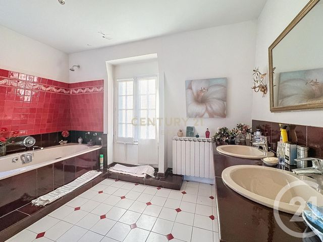 maison à vendre - 7 pièces - 163.8 m2 - NOISY LE GRAND - 93 - ILE-DE-FRANCE - Century 21 E.F.I.