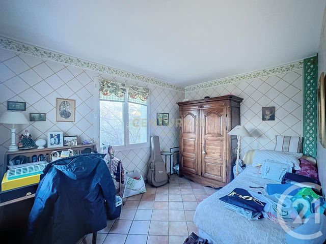 maison à vendre - 7 pièces - 163.8 m2 - NOISY LE GRAND - 93 - ILE-DE-FRANCE - Century 21 E.F.I.