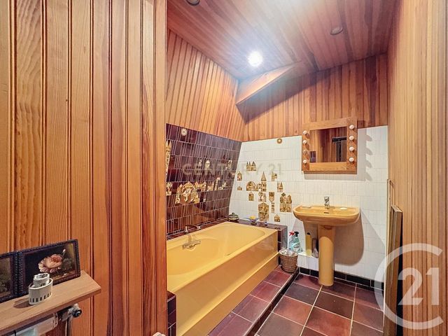 maison à vendre - 7 pièces - 163.8 m2 - NOISY LE GRAND - 93 - ILE-DE-FRANCE - Century 21 E.F.I.