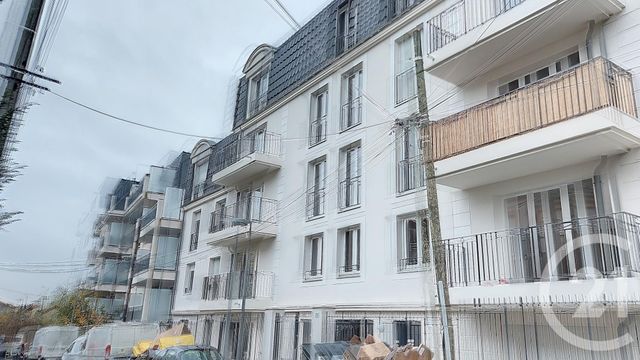 Appartement F2 à louer - 2 pièces - 44.4 m2 - NOISY LE GRAND - 93 - ILE-DE-FRANCE - Century 21 E.F.I.