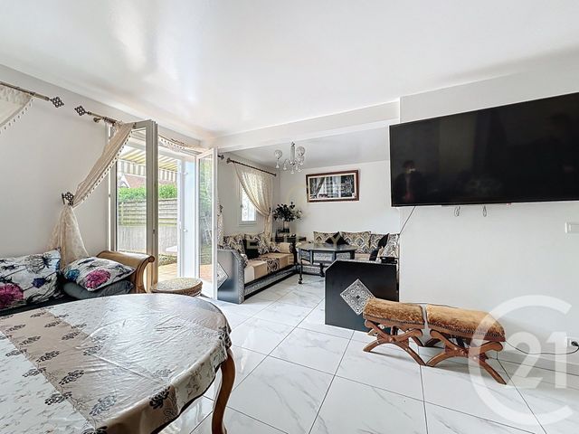 maison à vendre - 5 pièces - 100.0 m2 - NOISY LE GRAND - 93 - ILE-DE-FRANCE - Century 21 E.F.I.